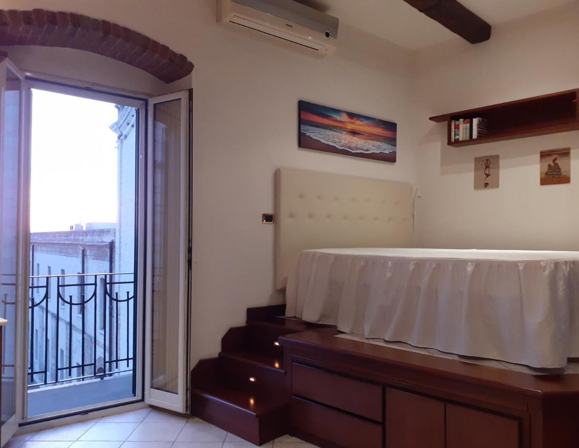 Domida Apartment Бари Экстерьер фото