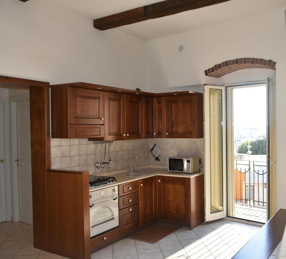 Domida Apartment Бари Экстерьер фото